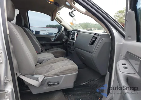 2008 Dodge Ram 1500 Slt z USA, uszkodzony, nr VIN 1D7HU18228S559073